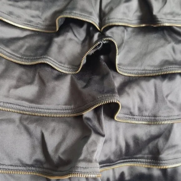 PILGRIM STRALIA Black Strapless Tier Skirt Dress Layered Ruffle - Picture 8 of 9